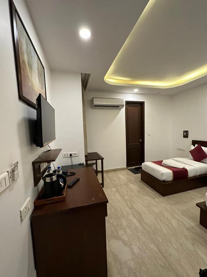 Hotel The Imperio 뉴델리 외부 사진